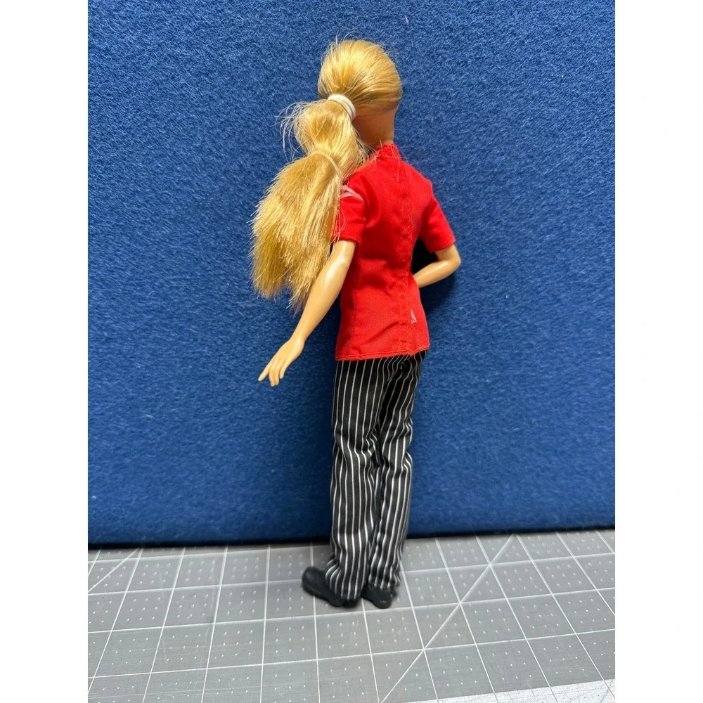 Mattel DHB22 Barbie Careers‎ Chef Doll Missing Hat